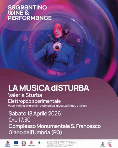 Polistrumentista, cantante e compositrice, Valeria Sturba diplomata in violino, suona theremin, tastierine, minisynth, ed ama stropicciare in modo creativo effetti elettronici, looper e giocattoli sonori assortiti.